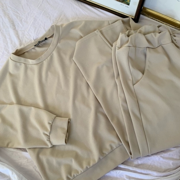 ASOS Sweatsuit Set - Picture 7 of 7